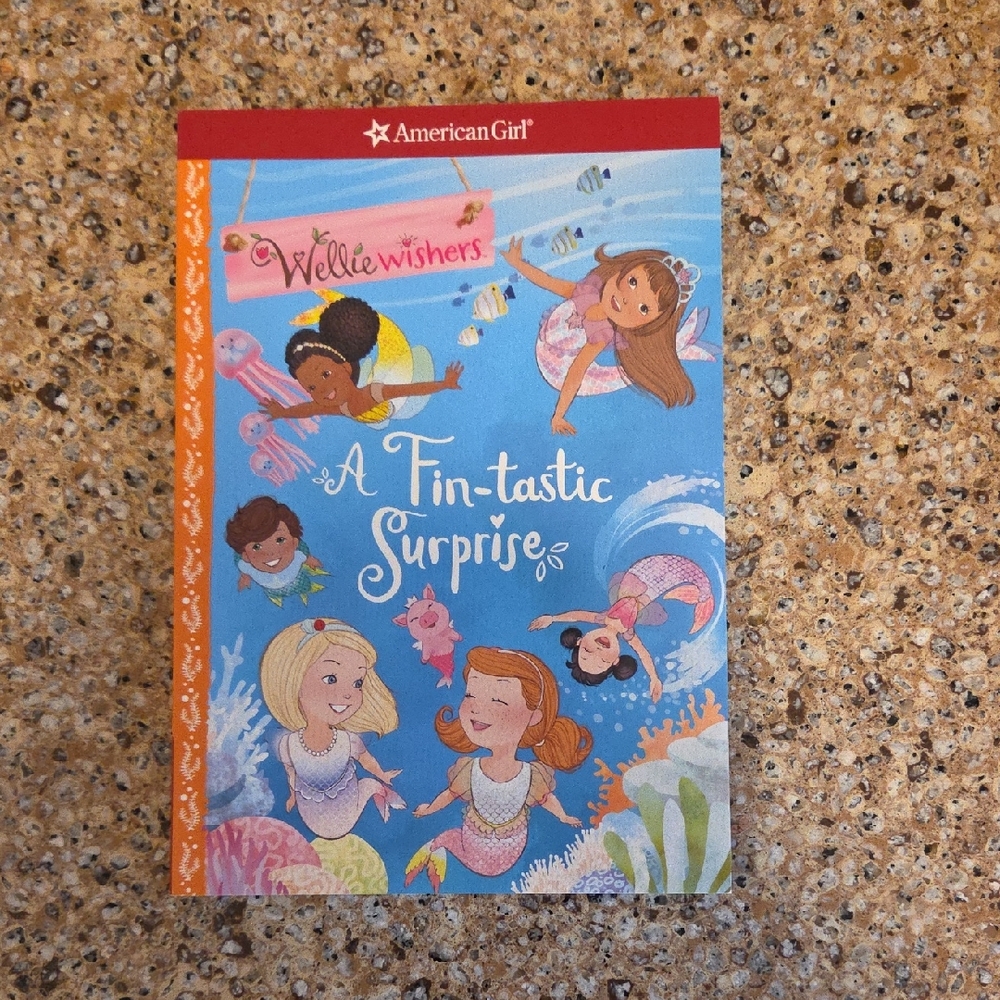 American Girl WellieWishers A Fin-tastic Surprise Book - Brand New